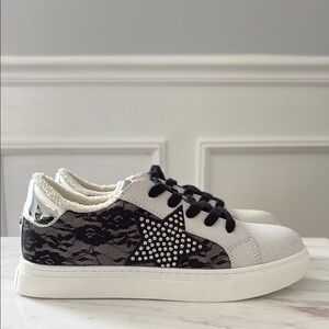 Steve Madden Studded Star & Lace Sneakers